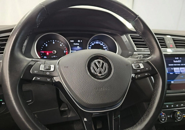 Volkswagen Tiguan cena 108500 przebieg: 105251, rok produkcji 2019 z Nekla małe 407